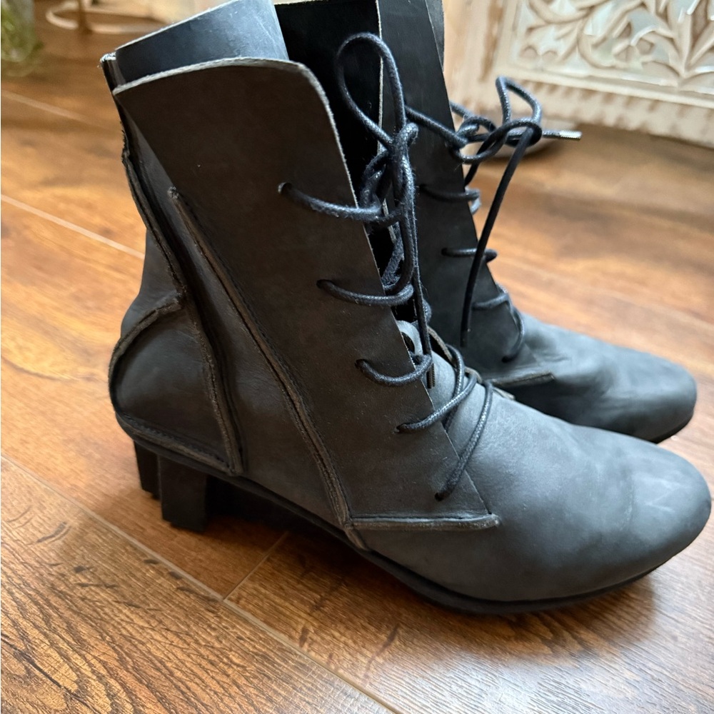 Trippen Leather Ankle Boots Women’s 40 9 - Picture 4 of 14